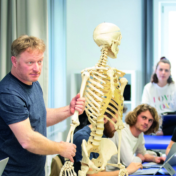 Stemutz Photo Heds 2020 Shoot4 Osteopathie High 4O3A1721 (1)